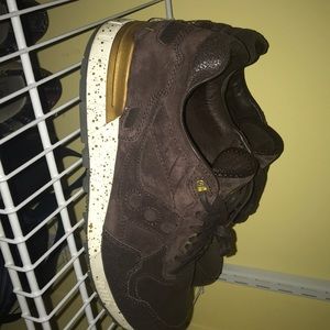 Saucony
